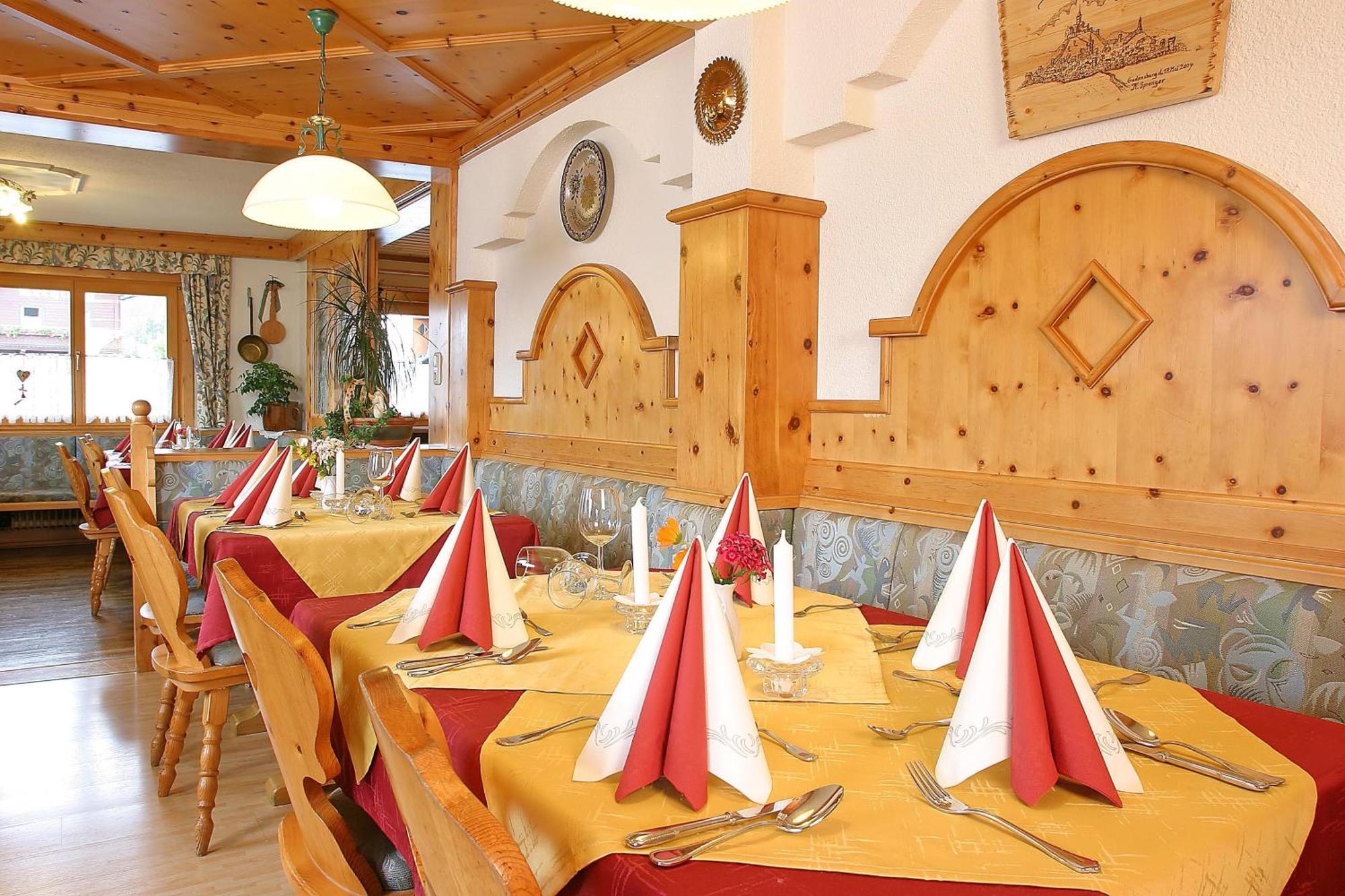 Pension Sonneck Neukirchen am Großvenediger Exterior photo